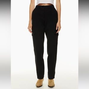 Aritzia Wilfred Free Black Modern Cargo Pant
